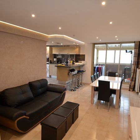 Appartement Rooftop 8 Personnes Grande Terrasse Avec Parking Quartier Aeroport ニース エクステリア 写真