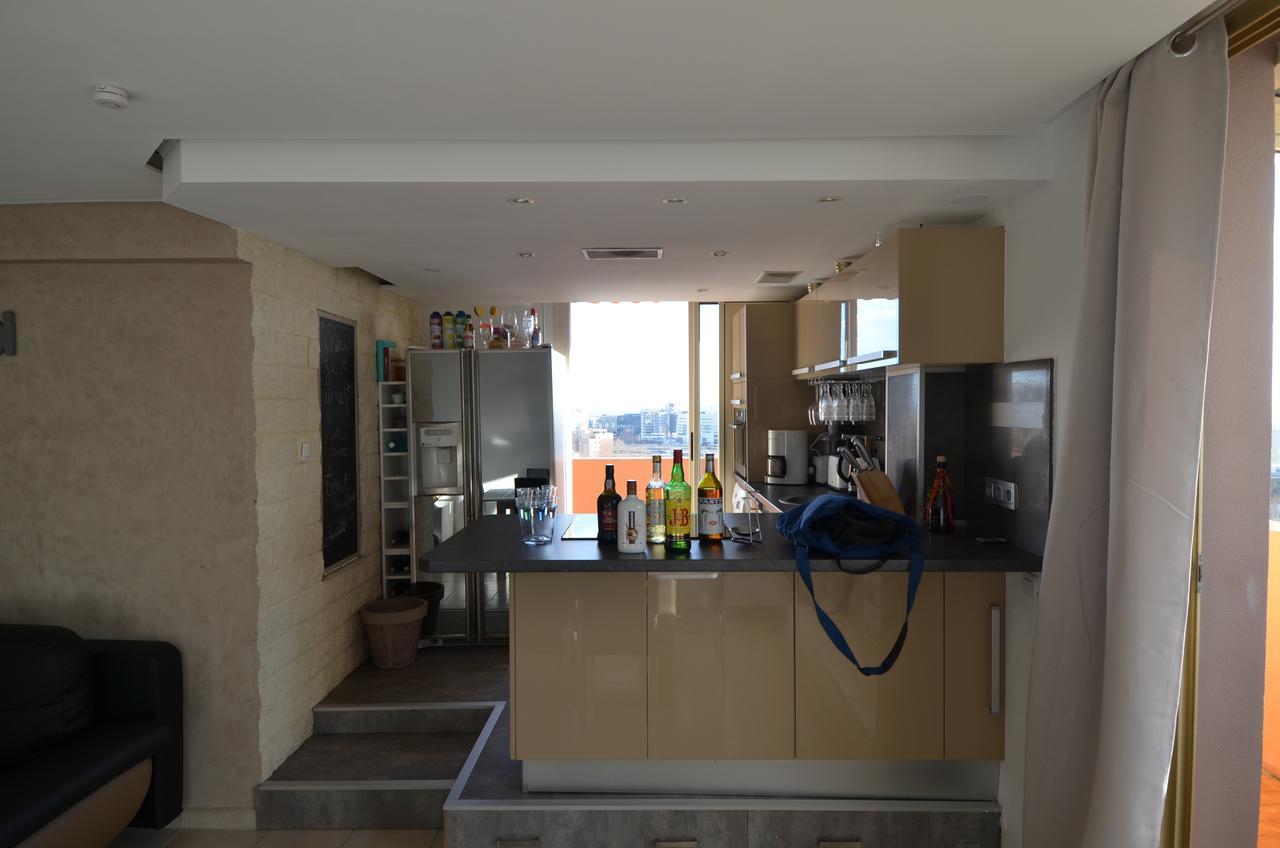 Appartement Rooftop 8 Personnes Grande Terrasse Avec Parking Quartier Aeroport ニース エクステリア 写真