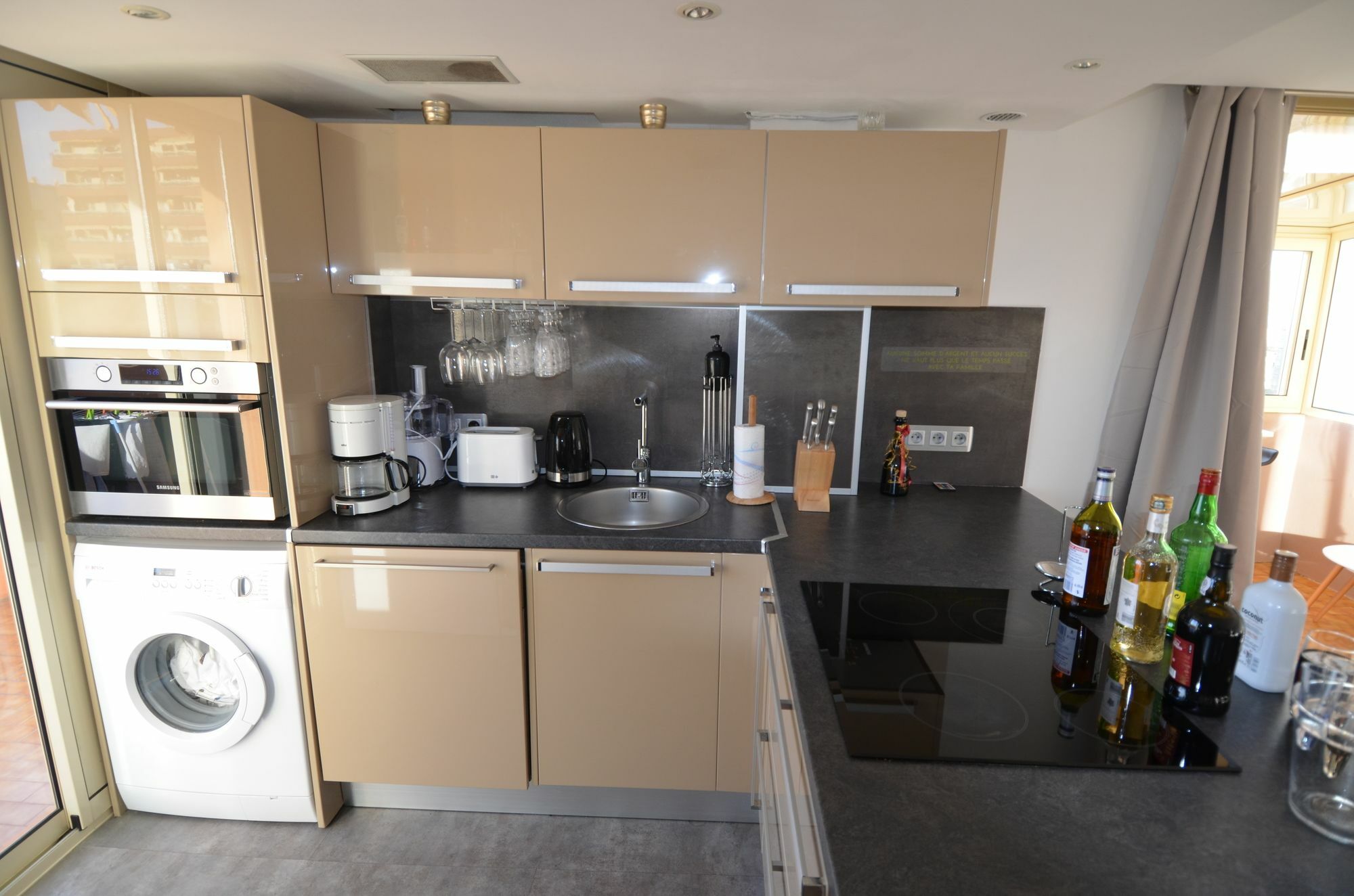 Appartement Rooftop 8 Personnes Grande Terrasse Avec Parking Quartier Aeroport ニース エクステリア 写真